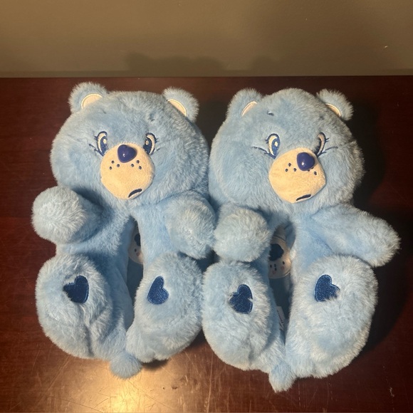 Care Bears Plush Slippers Grumpy Bear Blue NWOT Women’s Size Small 5 to 6 Y2K - Picture 1 of 8